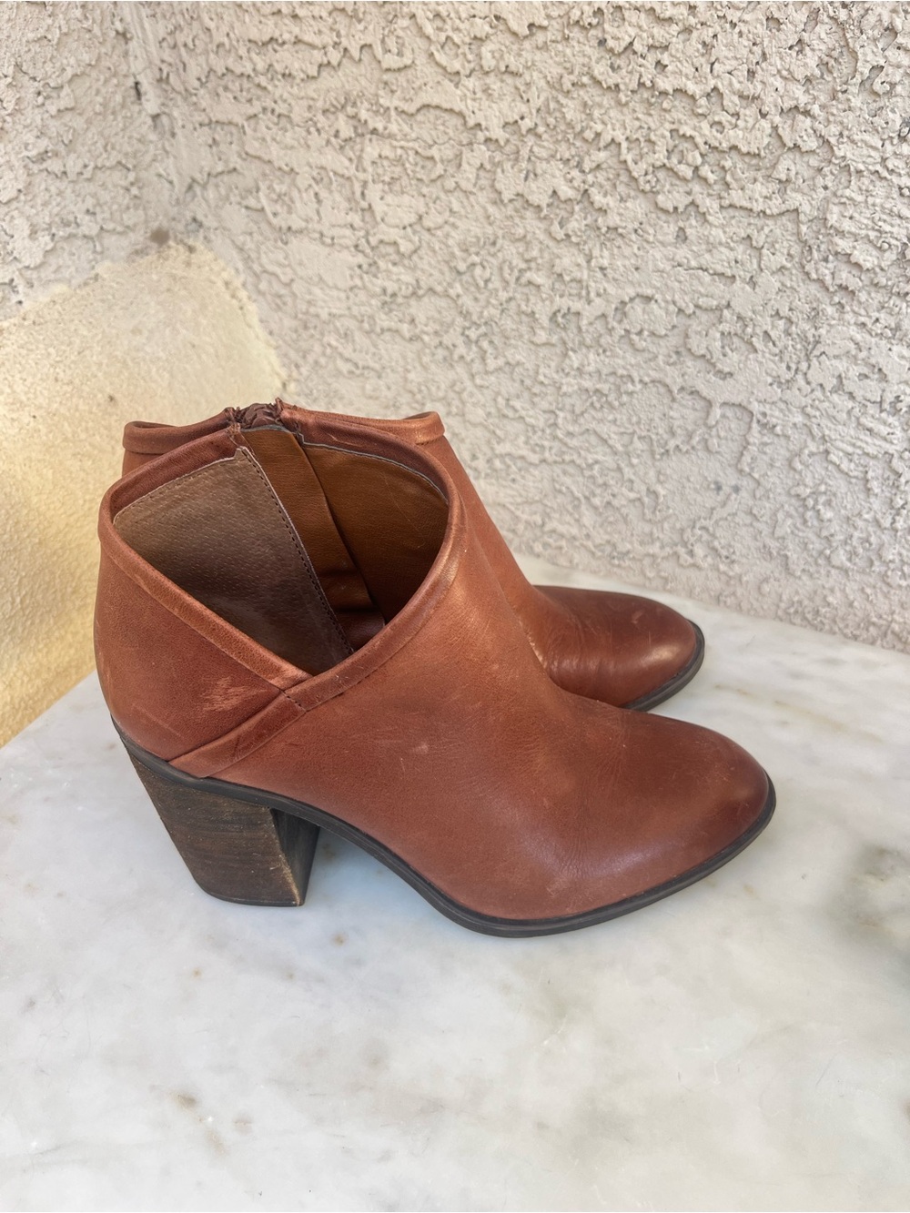 Lucky Brand Salza Brown leather booties 8